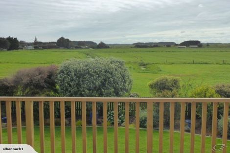 Photo of property in 9 Sand Dune Grove, Waikawa Beach, Levin, 5573