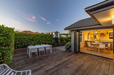 Photo of property in 4 Sandpiper Place, Waimairi Beach, Christchurch, 8083