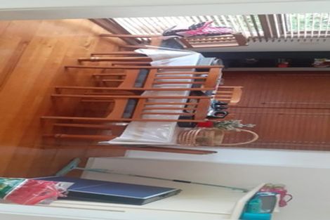 Photo of property in 212 Forrest Hill Road, Forrest Hill, Auckland, 0620