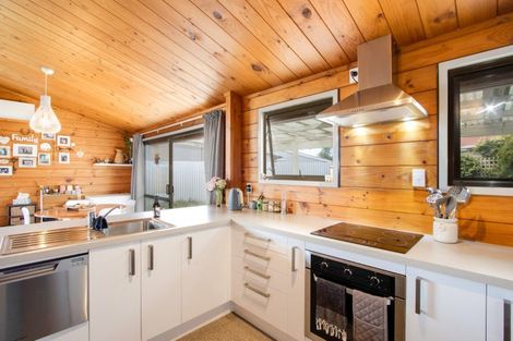 Photo of property in 1203a Karamu Road North, Mayfair, Hastings, 4122