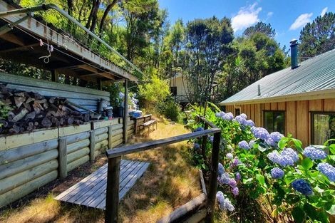 Photo of property in 46 Schoolhouse Bay Road, Kawau Island, 0920
