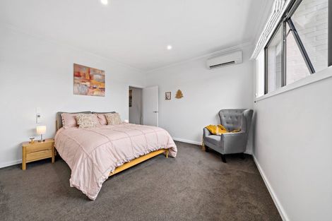 Photo of property in 10 Frances Bryers Road, Hobsonville, Auckland, 0616