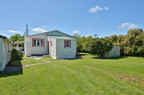 Photo of property in 4 Naples Street, Martinborough, 5711
