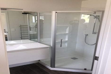 Photo of property in 5 Lorne Street, Lake Hayes, Queenstown, 9304