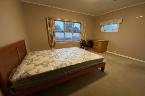 Photo of property in 218 Hillcrest Road, Hillcrest, Hamilton, 3216