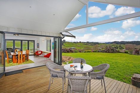 Photo of property in 2428 Hunua Road, Hunua, Papakura, 2583