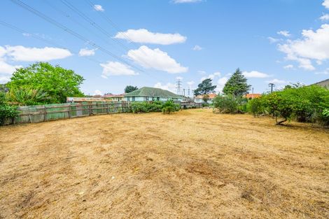 Photo of property in 11 Kingsford Place, Otara, Auckland, 2025
