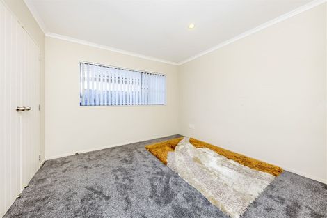 Photo of property in 497 Great South Road, Opaheke, Papakura, 2113