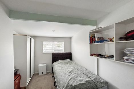 Photo of property in 1/56 Birkdale Road, Birkdale, Auckland, 0626