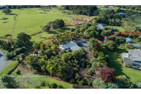 Photo of property in 17 Karaka Drive, Kerikeri, 0230
