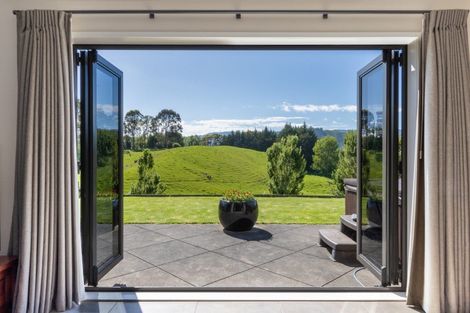 Photo of property in 205 Taylors Road, Otaki, 5583