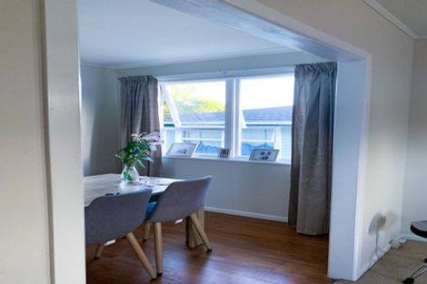 Photo of property in 10 Lomita Road, Johnsonville, Wellington, 6037