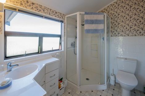 Photo of property in 27 Knights Grove, Otaki, 5512