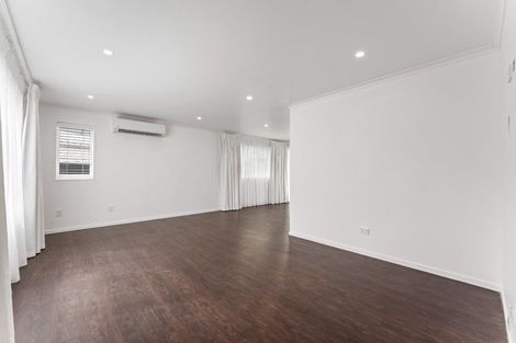 Photo of property in 11 Avon Place, Springvale, Whanganui, 4501