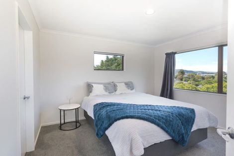 Photo of property in 59a Whanga Crescent, Titahi Bay, Porirua, 5022