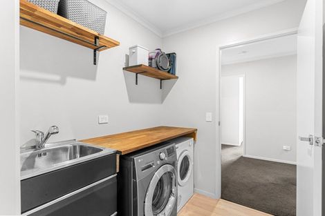 Photo of property in 16 Leslie Street, Mangawhai, 0505