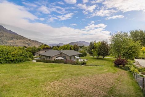 Photo of property in 44 Springbank Grove, Lower Shotover, Queenstown, 9371