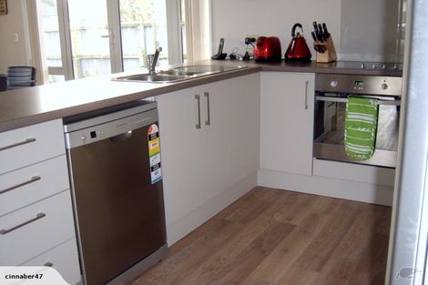 Photo of property in 16a Epsom Road, Sockburn, Christchurch, 8042