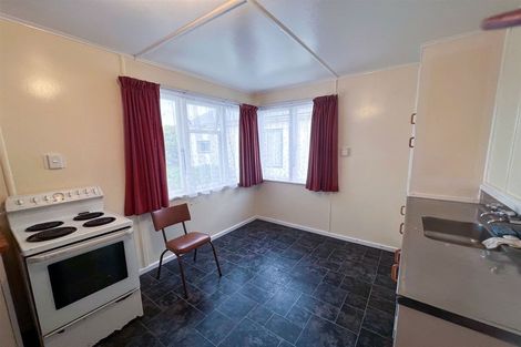 Photo of property in 9 Stairs Street, Dannevirke, 4930