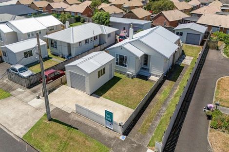Photo of property in 13 Arawa Street, Welbourn, New Plymouth, 4312