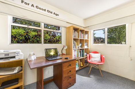 Photo of property in 43 Kelvyn Grove, Hillpark, Auckland, 2102