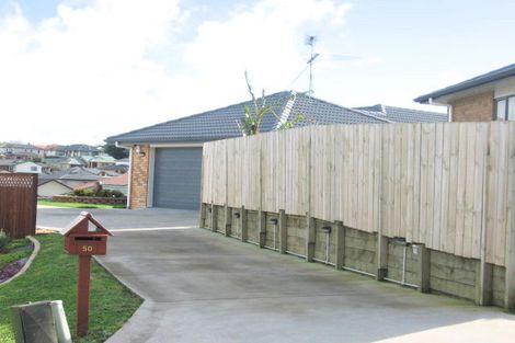Photo of property in 50 Senator Drive, Manurewa, Auckland, 2105