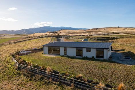 Photo of property in 16 Leaning Rock Road, Springvale, Alexandra, 9393