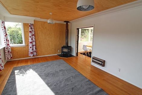 Photo of property in 137 Kaikorai Valley Road, Glenross, Dunedin, 9011