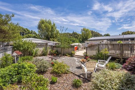 Photo of property in 222 Main Road South, Raumati South, Paraparaumu, 5032