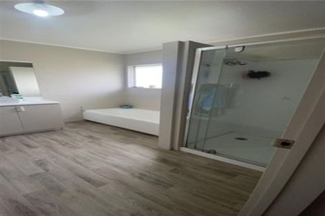 Photo of property in 28/24 Eastglen Road, Glen Eden, Auckland, 0602