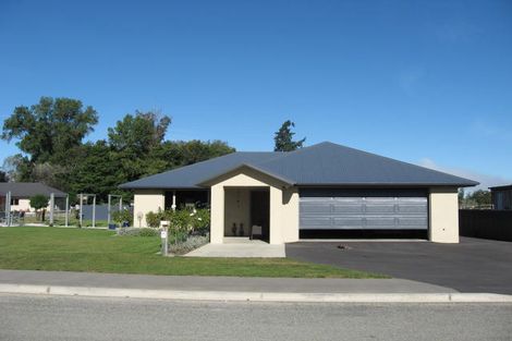 Photo of property in 15 Tancred Street, Geraldine, 7930