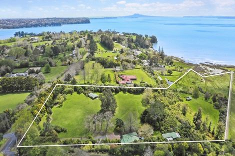 Photo of property in 329 Clifton Road, Whitford, Howick, 2571