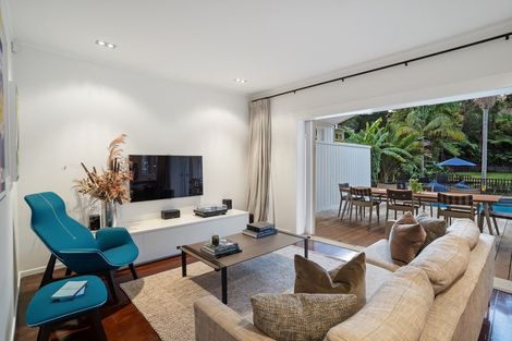 Photo of property in 17 West End Road, Herne Bay, Auckland, 1022