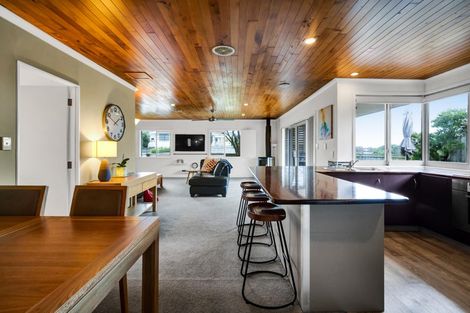 Photo of property in 8 Ellesmere Avenue, Bell Block, New Plymouth, 4312