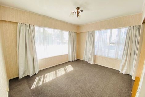 Photo of property in 150 Mokoia Road, Chatswood, Auckland, 0626