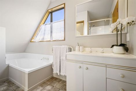 Photo of property in 473d Ilam Road, Bryndwr, Christchurch, 8052