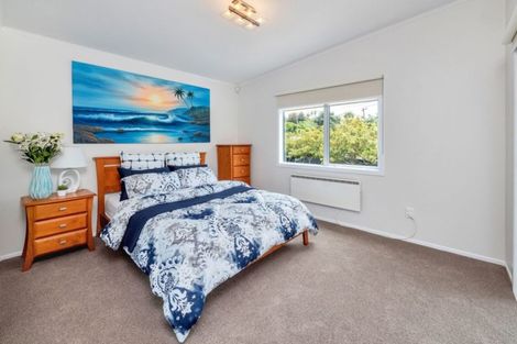 Photo of property in 267 Vipond Road, Stanmore Bay, Whangaparaoa, 0932