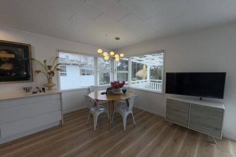 Photo of property in 38 Verbena Road, Birkdale, Auckland, 0626