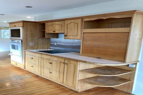 Photo of property in 82 Tannadyce Street, Strathmore Park, Wellington, 6022