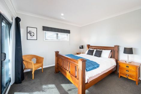 Photo of property in 10 Ruahine Road, Poraiti, Napier, 4112