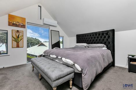 Photo of property in 480a Beach Road, Murrays Bay, Auckland, 0630