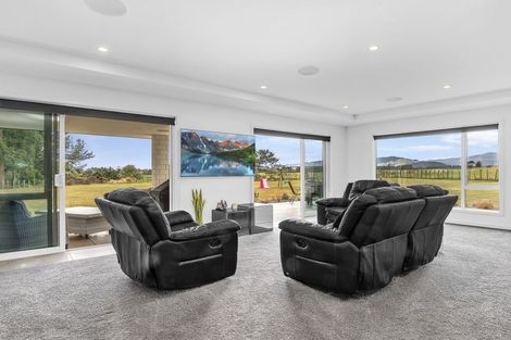 Photo of property in 335 Muhunoa Road East, Muhunoa East, Levin, 5570