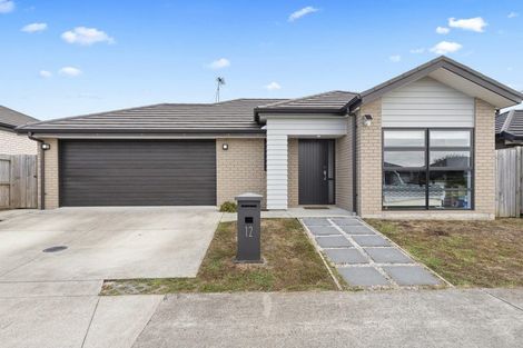 Photo of property in 12 Tawhiti Road, Pukekohe, 2120