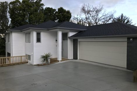 Photo of property in 52a Ennis Avenue, Pakuranga Heights, Auckland, 2010