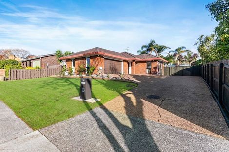 Photo of property in 5 Raddock Place, Farm Cove, Auckland, 2012