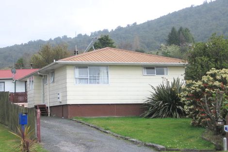 Photo of property in 8c Amethyst Place, Pukehangi, Rotorua, 3015