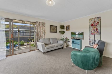 Photo of property in 2/64 Fergusson Street, Stoke, Nelson, 7011