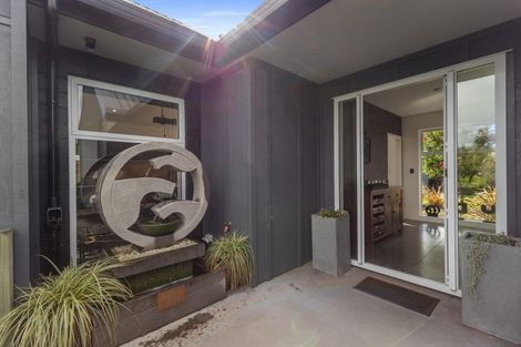 Photo of property in 13 Tari Road, Pukeatua, 3880