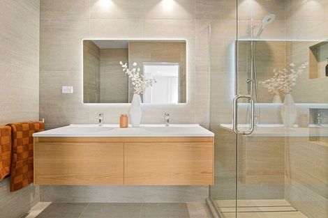 Photo of property in 2/1 Omana Road, Milford, Auckland, 0620