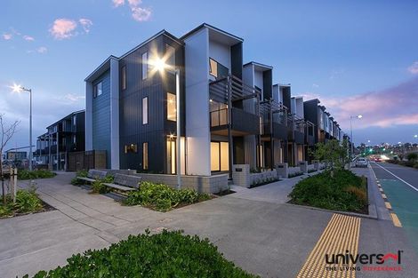 Photo of property in 85e Hobsonville Point Road, Hobsonville, Auckland, 0616